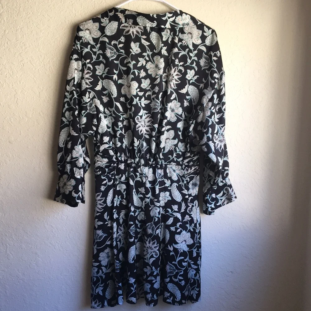 ❤️HP🎉NWT ZARA DRESS Size M - Picture 2 of 4